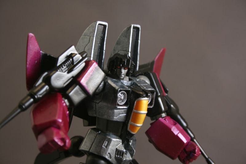 Revoltech Skywarp